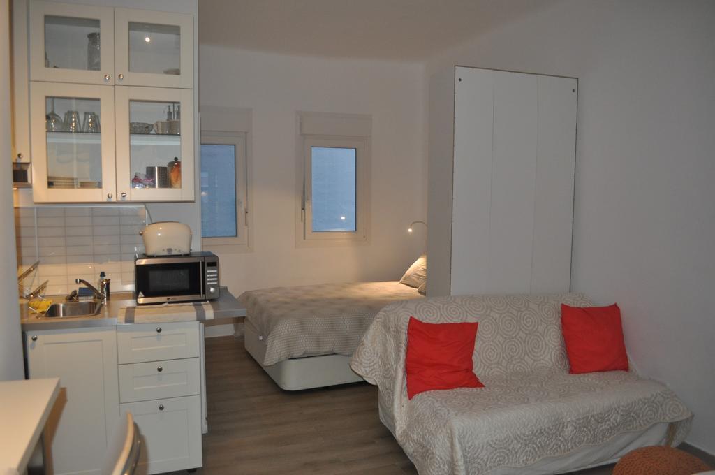 Apartmán Ronda De Segovia Madrid Exteriér fotografie