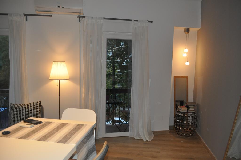 Apartmán Ronda De Segovia Madrid Exteriér fotografie