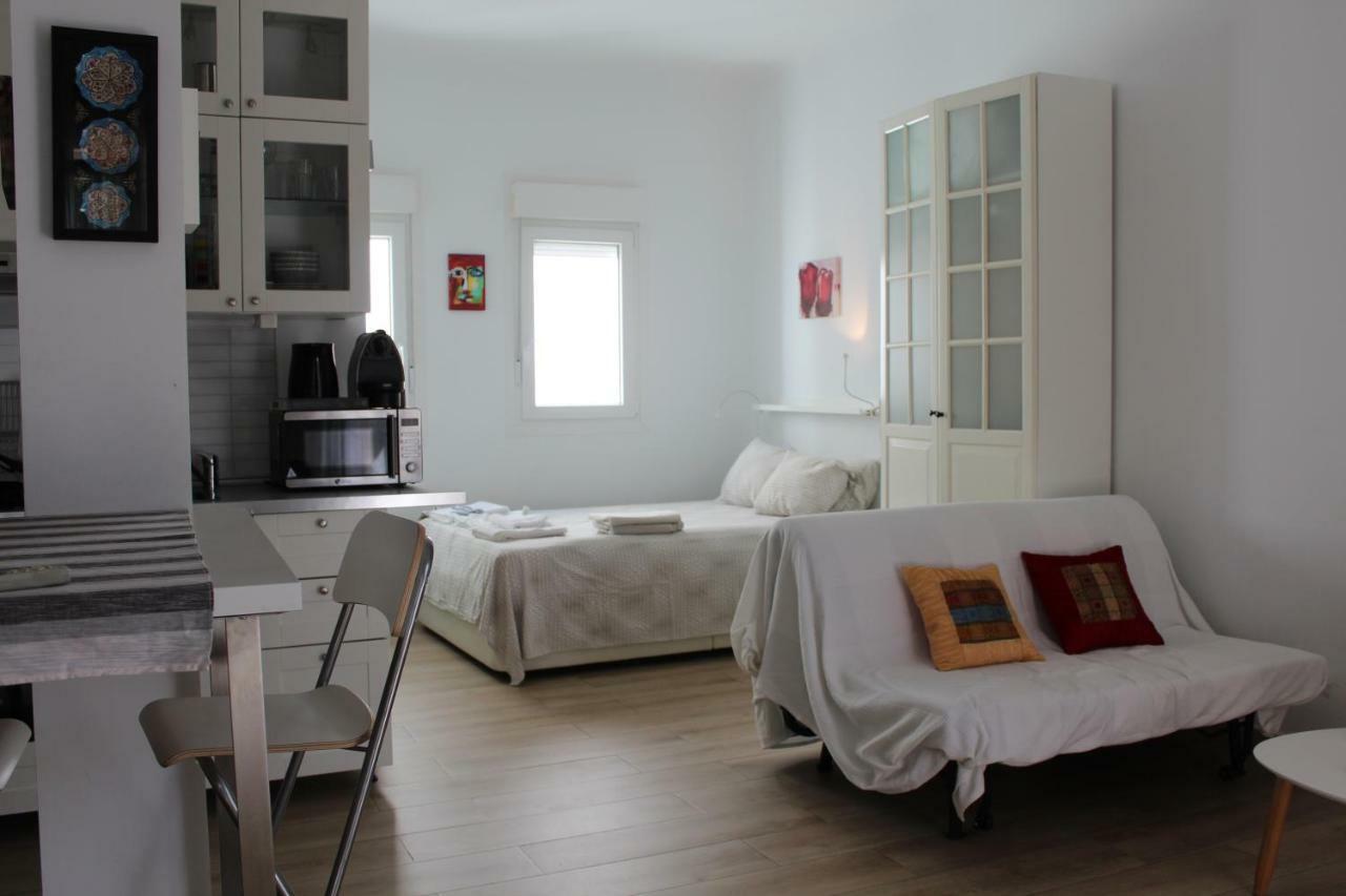 Apartmán Ronda De Segovia Madrid Exteriér fotografie