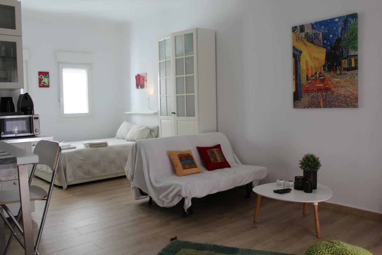 Apartmán Ronda De Segovia Madrid Exteriér fotografie